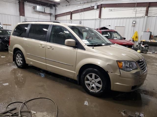 2010 Chrysler Town & Country Touring