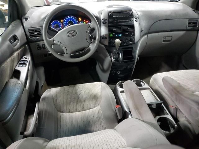 2008 Toyota Sienna CE