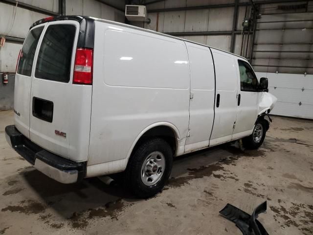 2017 GMC Savana G2500