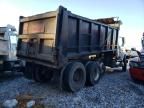 2006 Mack 700 CV700