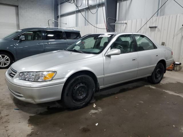 2001 Toyota Camry LE