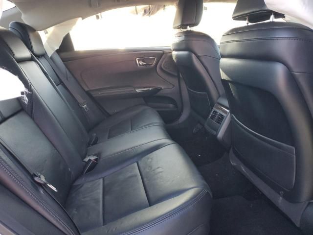 2013 Toyota Avalon Base