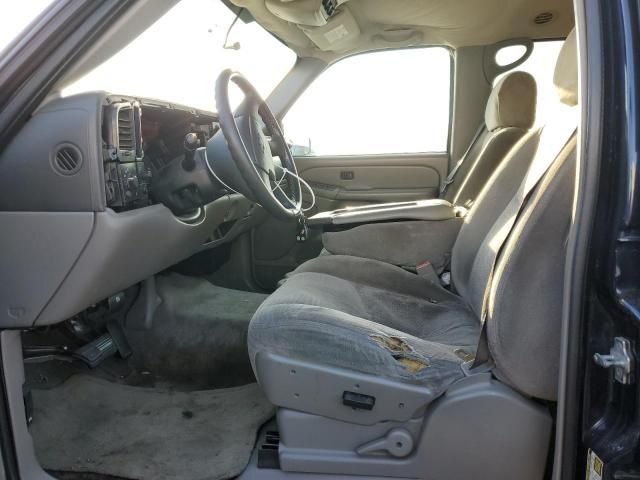 2004 Chevrolet Tahoe C1500