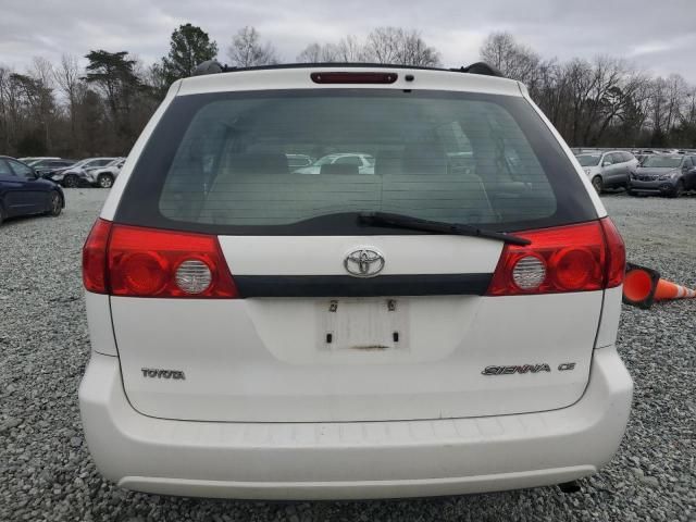 2007 Toyota Sienna CE