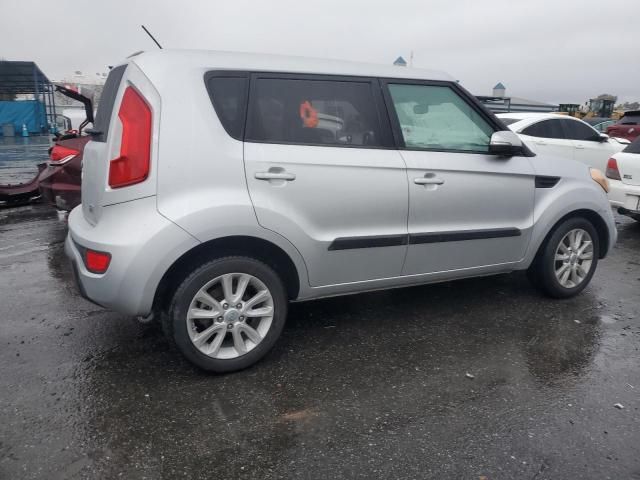 2013 KIA Soul +