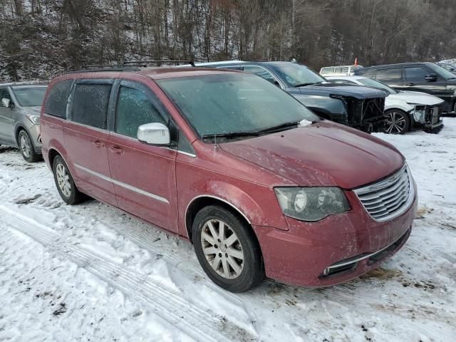 2011 Chrysler Town & Country Touring L