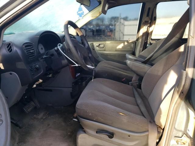 2006 Chrysler Town & Country LX