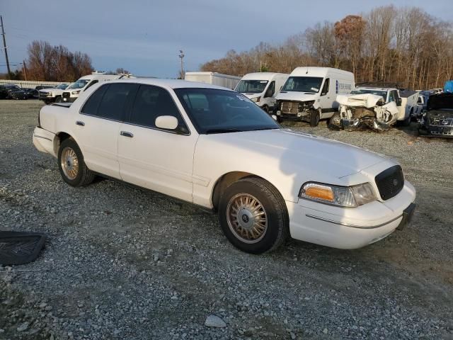 2000 Ford Crown Victoria Police Interceptor