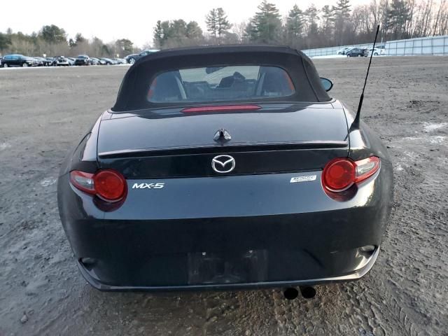 2016 Mazda MX-5 Miata Club