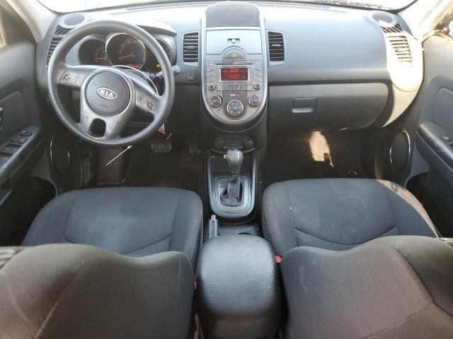 2011 KIA Soul +