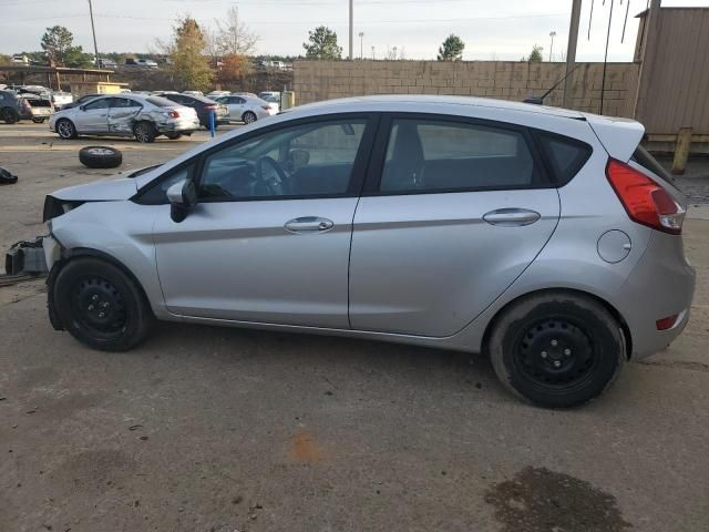 2016 Ford Fiesta S