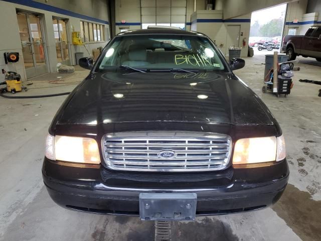 2011 Ford Crown Victoria LX