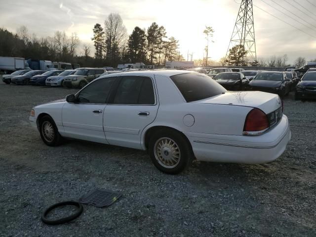 2000 Ford Crown Victoria Police Interceptor