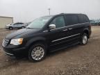 2013 Chrysler Town & Country Limited