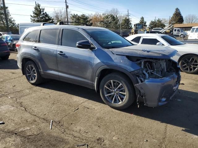 2019 Toyota Highlander SE