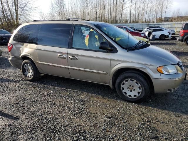 2002 Chrysler Town & Country LX