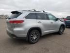 2017 Toyota Highlander SE