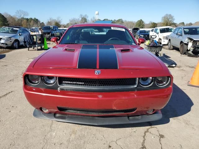 2010 Dodge Challenger SE