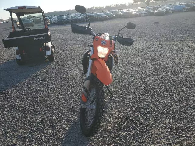 2024 KTM 690 Enduro R