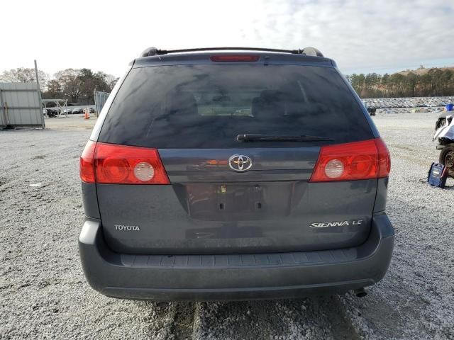 2010 Toyota Sienna CE