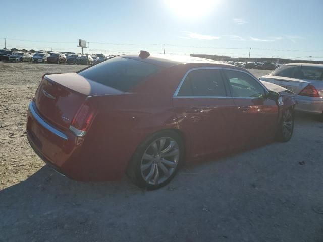 2017 Chrysler 300 Limited