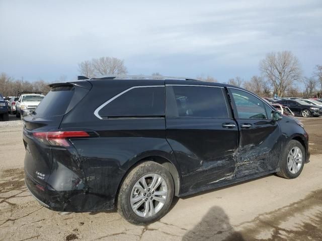 2023 Toyota Sienna Limited