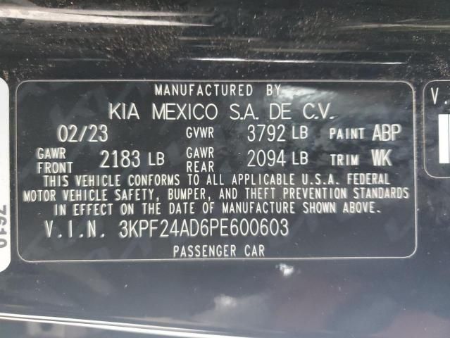 2023 KIA Forte LX