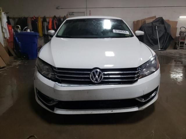 2013 Volkswagen Passat S