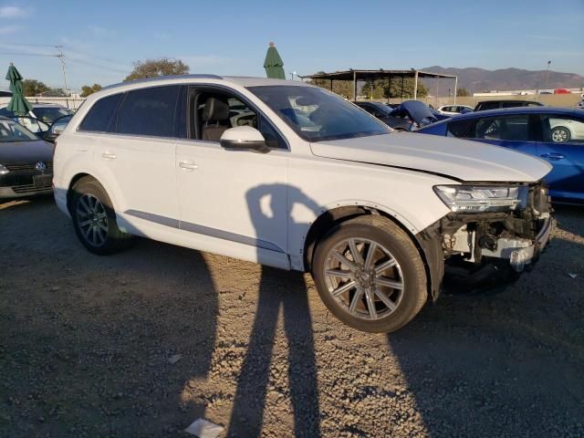 2019 Audi Q7 Premium Plus