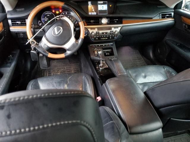 2013 Lexus ES 300H