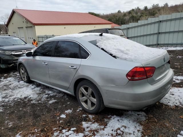 2013 Volkswagen Passat SE