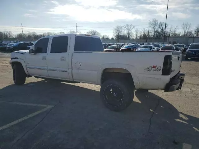 2004 GMC Sierra K2500 Heavy Duty