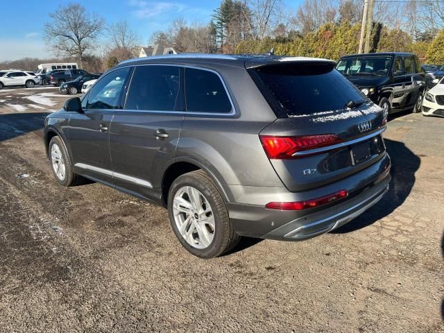 2021 Audi Q7 Premium Plus