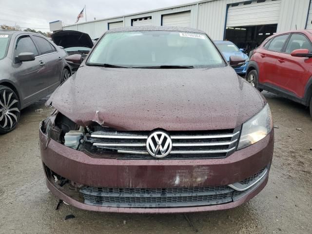 2012 Volkswagen Passat SE