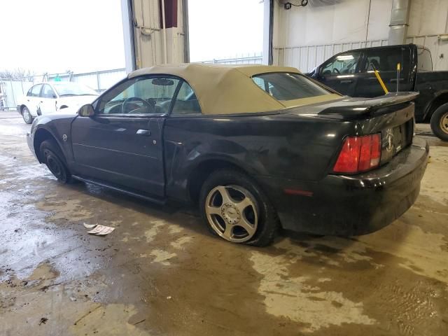 2004 Ford Mustang