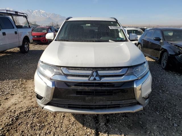 2016 Mitsubishi Outlander SE