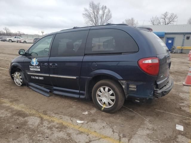 2006 Chrysler Town & Country Touring