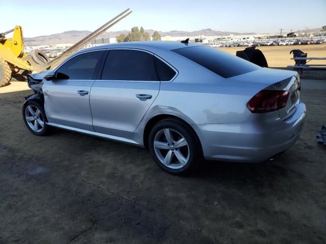 2012 Volkswagen Passat SE