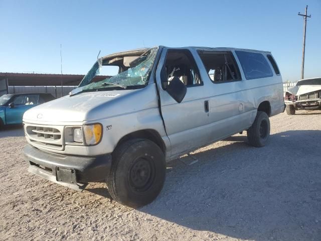 2002 Ford Econoline E350 Super Duty Wagon