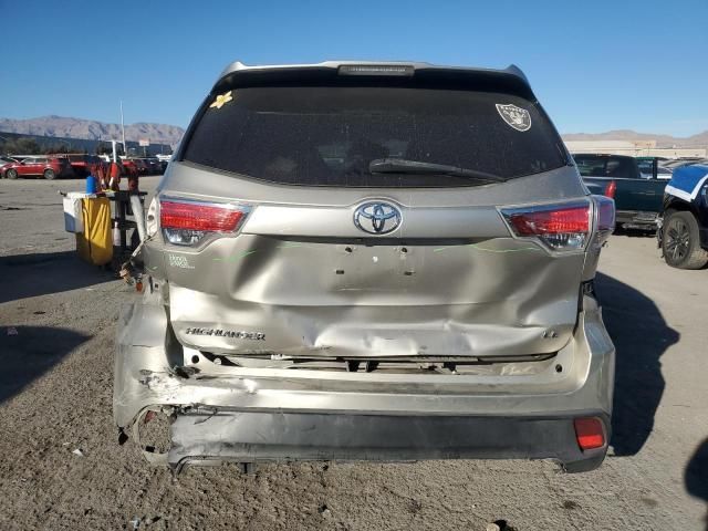 2014 Toyota Highlander LE