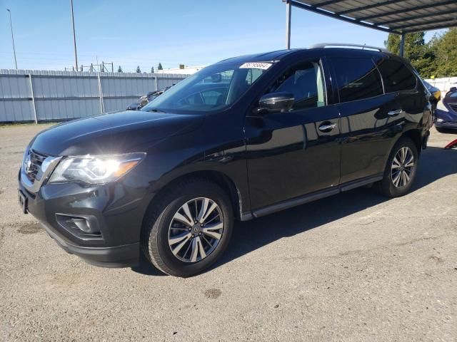 2018 Nissan Pathfinder S