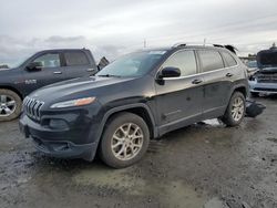 Salvage cars for sale at Eugene, OR auction: 2017 Jeep Cherokee Latitude