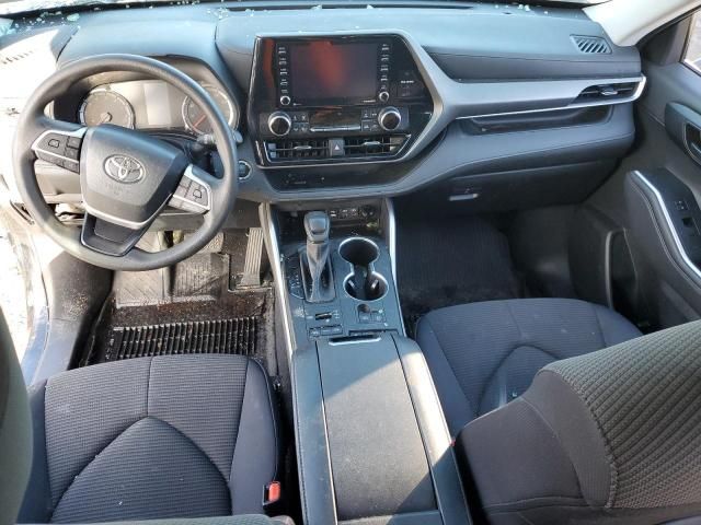 2022 Toyota Highlander L