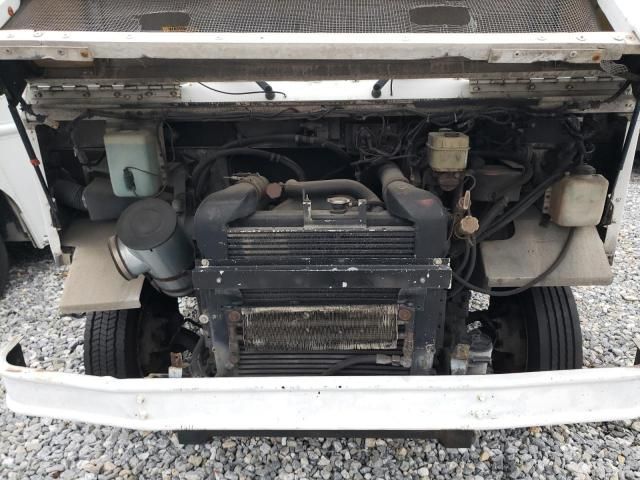 2001 Freightliner Chassis M Line WALK-IN Van