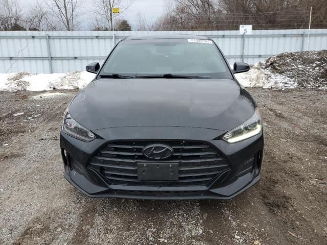 2019 Hyundai Veloster Base