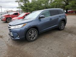 Salvage cars for sale at auction: 2019 Toyota Highlander SE