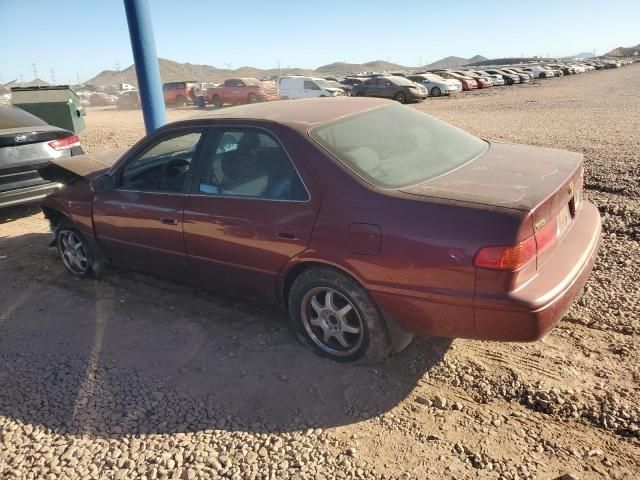 2000 Toyota Camry LE