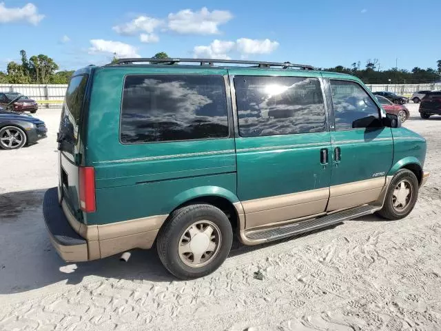 2001 Chevrolet Astro