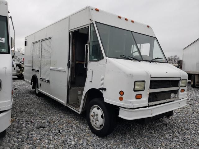 2001 Freightliner Chassis M Line WALK-IN Van