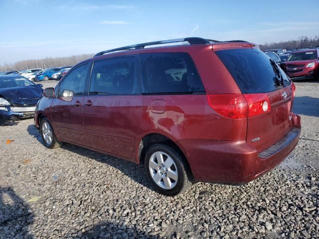 2006 Toyota Sienna XLE